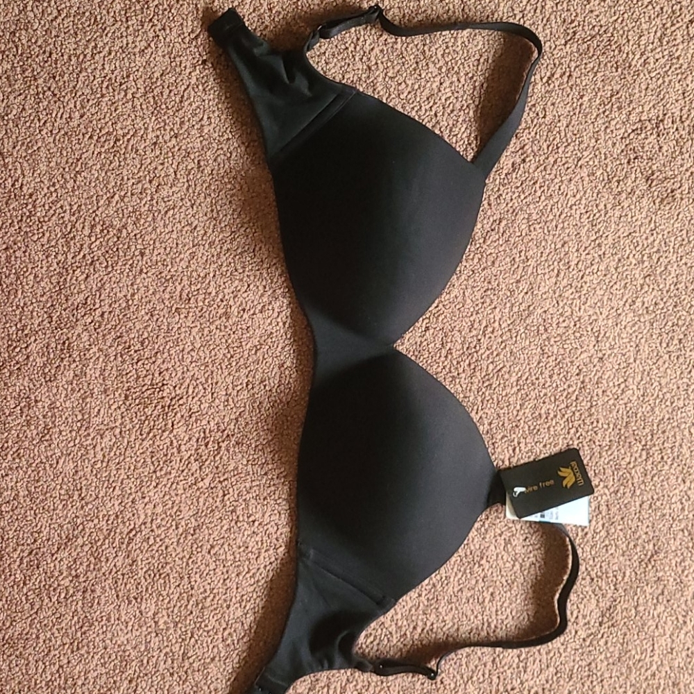 Bra size 30DDD